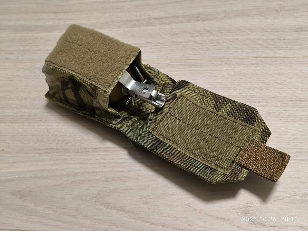 RuoperatorTW's tweet image. ANA single grenade pouch from Strike Omega set. A TsSN limited piece of gear.