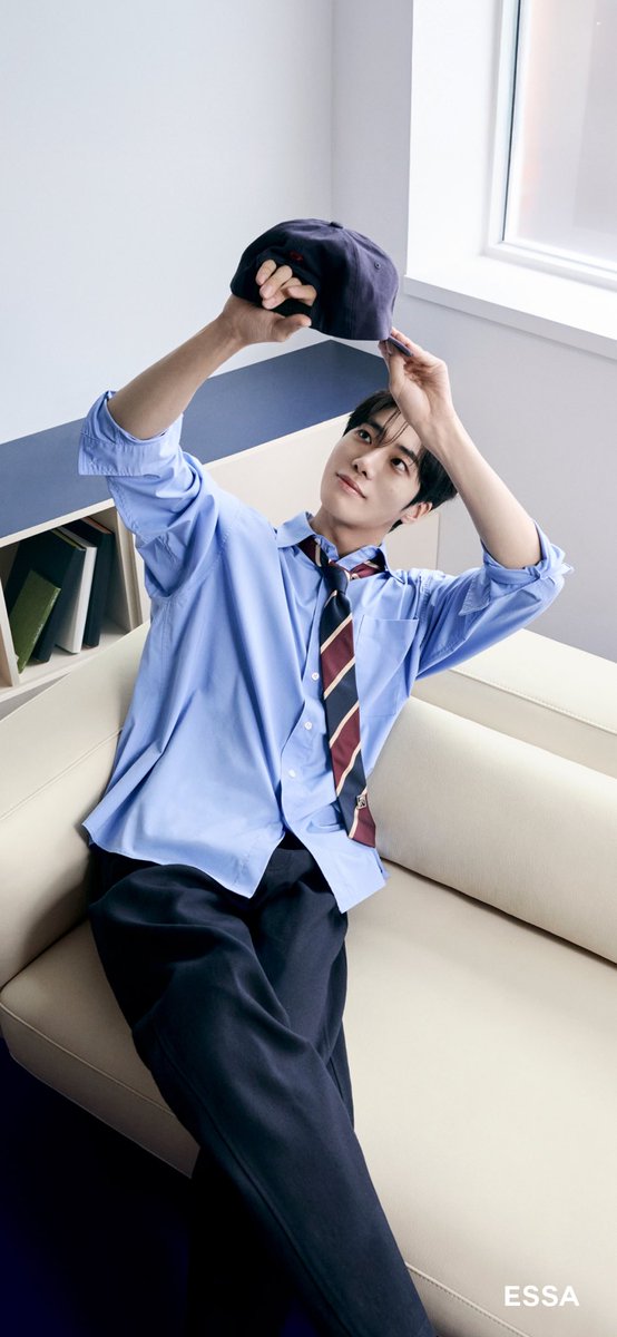 ttyuWOO's tweet image. essasofa 인스타 #추영우 
에싸 x 추영우 배경화면🥹✨

🔗link.inpock.co.kr/essasofa?fbcli…