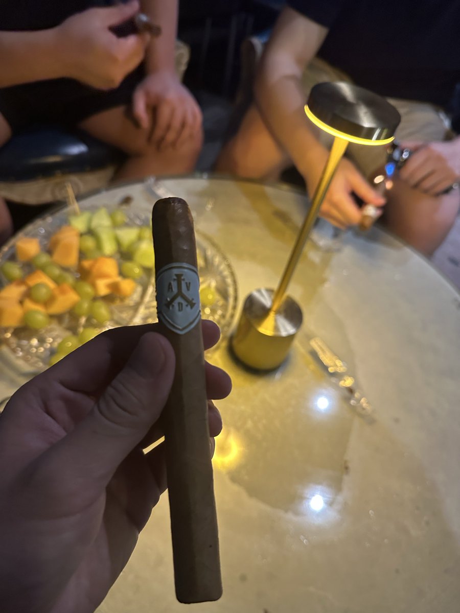 paradoxicable's tweet image. 闲里偷忙