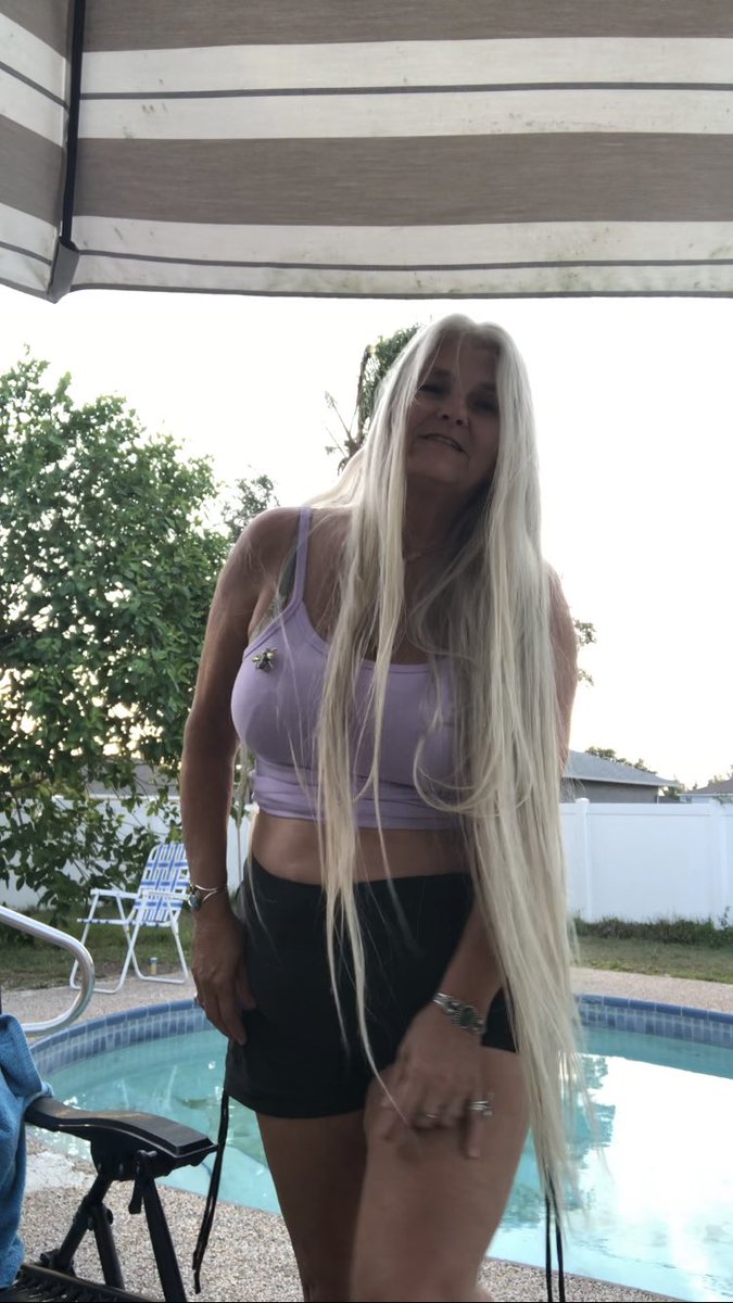 Good Morning from SWFL ☀️🌴
🌸Wishing you a great Monday!🌸

💜Can You See Me?💜🥺💃🏾✨