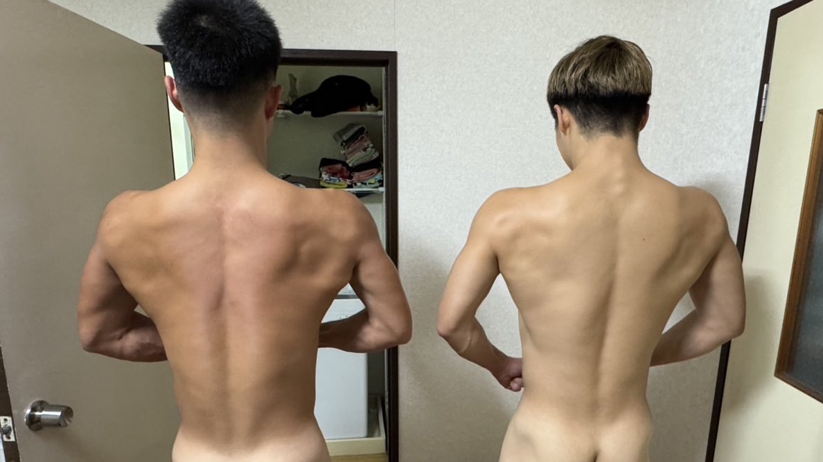 7ra__ta5's tweet photo. 楓汰、黒い。
後ろから見たら双子ちゃうやん。 https://t.co/pJU1WJqmD7