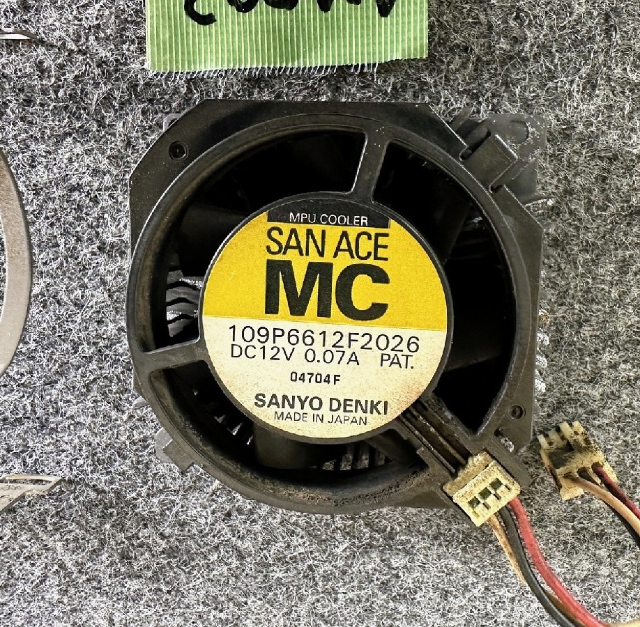 ひの デイトナ DAYTONA ダイヤルヘルメットホルダー CB125R （'18-'23