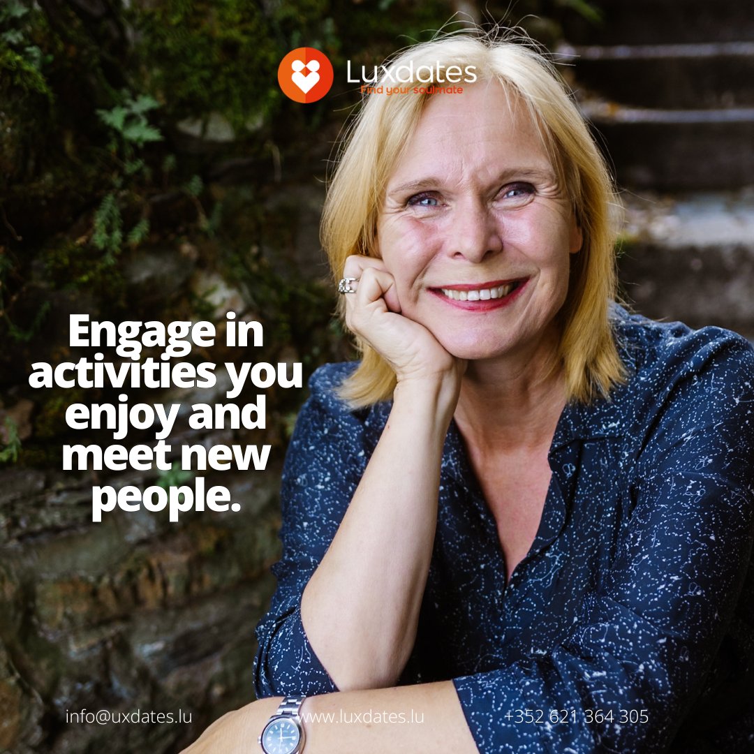 Luxdates's tweet image. Seasonal loneliness can be tough, but remember, you are never truly alone. Stay connected with friends and family. Loneliness is temporary; love is around the corner. 

#BeatLoneliness #AutumnReflections #StayConnected #SinglesLife #LuxDates  #AuthenticDating