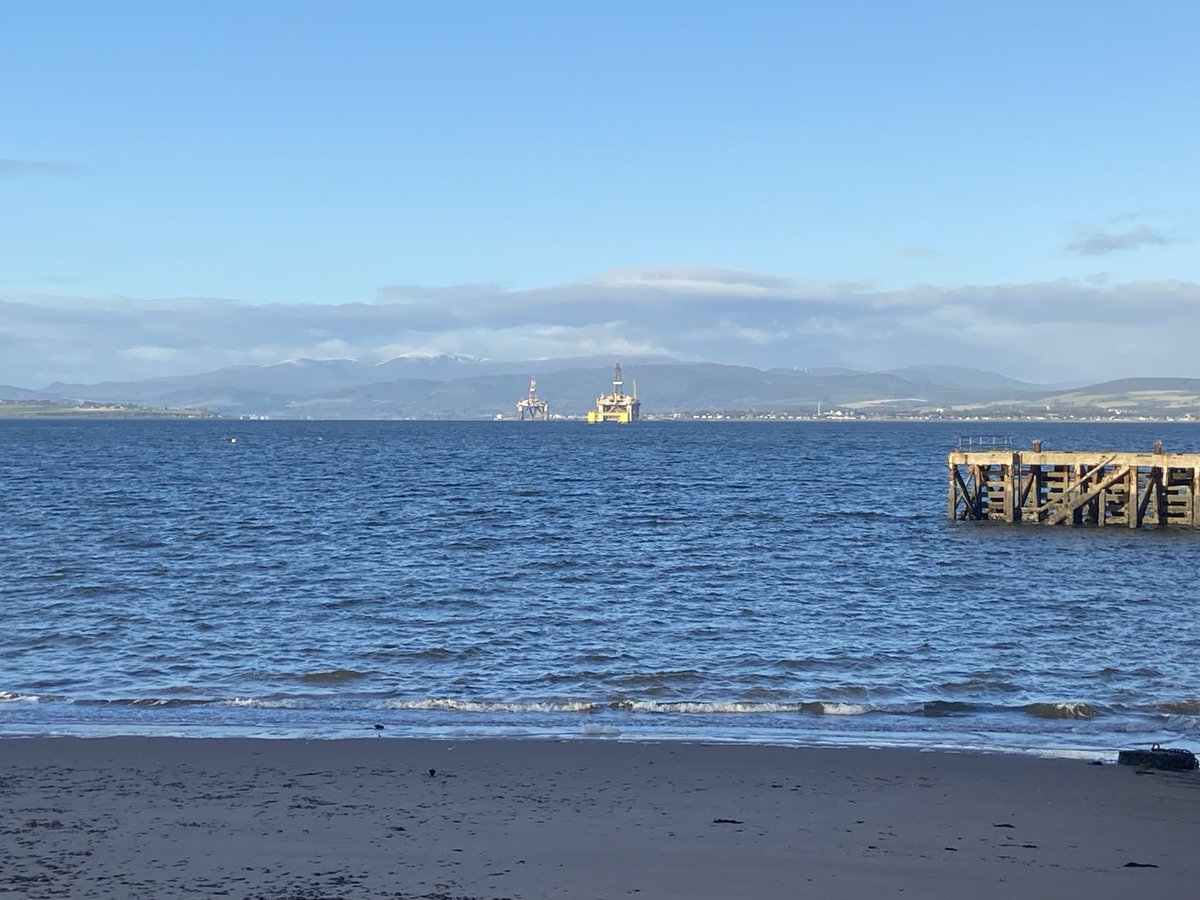 Ian Rankin tweet media