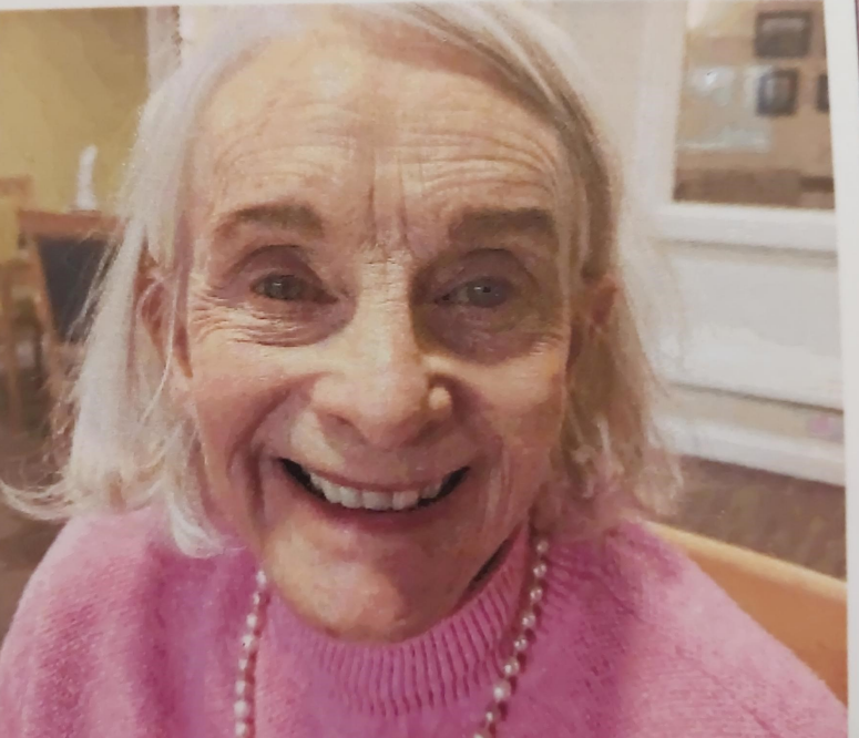 We're extremely concerned for Joanne’s welfare so if you see her, 📞999, quoting reference number 1620 of Saturday’s date. 

Anyone with information should make a report on our website ➡️ orlo.uk/3sXmj