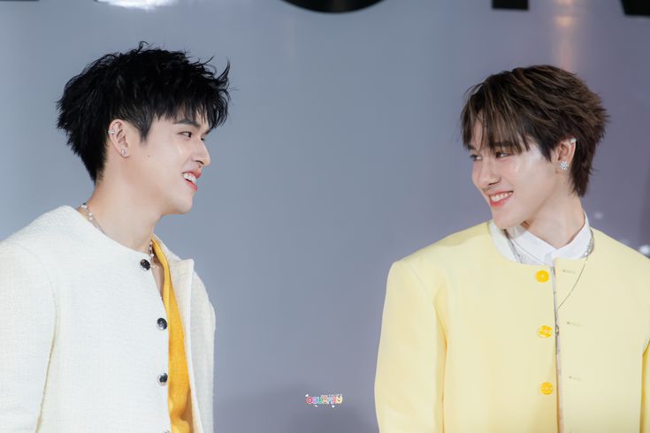 stawberkiss's tweet photo. au skynani yang sangat amat recommended! 😩💗

a thread https://t.co/7DEL5EqZM5
