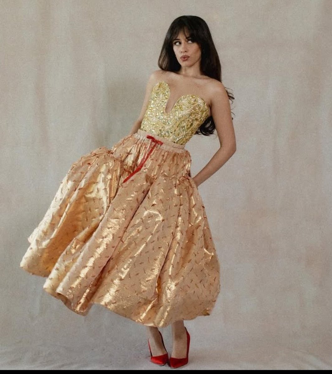 ‏AK (@archivekarla) on Twitter photo 