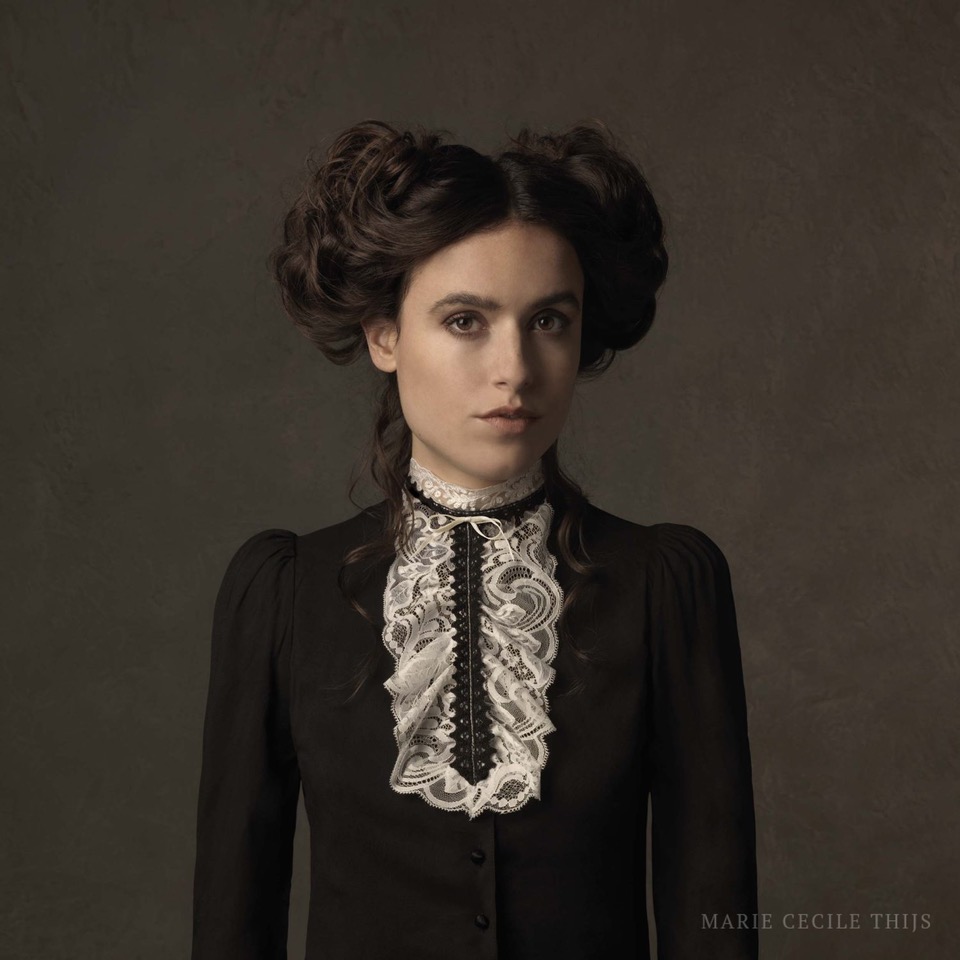 Be welcome to see new works at PAN Amsterdam 🩶 Join us at SmithDavidson Gallery Booth 109 > Victorian Amazone by #mariececilethijs #PAN #PANAmsterdam #PANAmsterdam2025 #Amazon #Amazons