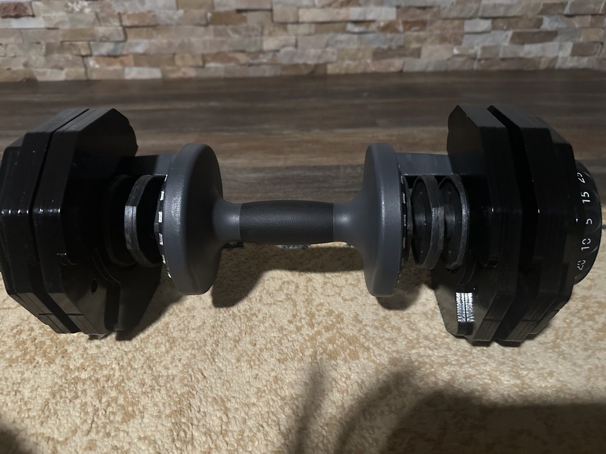 SoniaMatthew2's tweet image. It’s a new week. We all have challenges, but let&apos;s commit to showing up and being consistent. You don&apos;t grow by avoiding the rain; you grow by staying rooted in it. Consistency gets the results. Happy Monday! 💫#ProudAssistantPrincipal #GrowthMindset