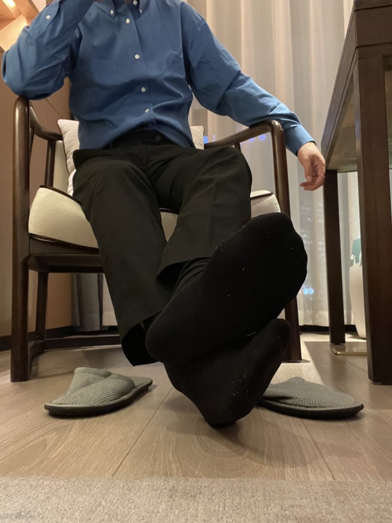 年纪大了就不要谈恋爱了.