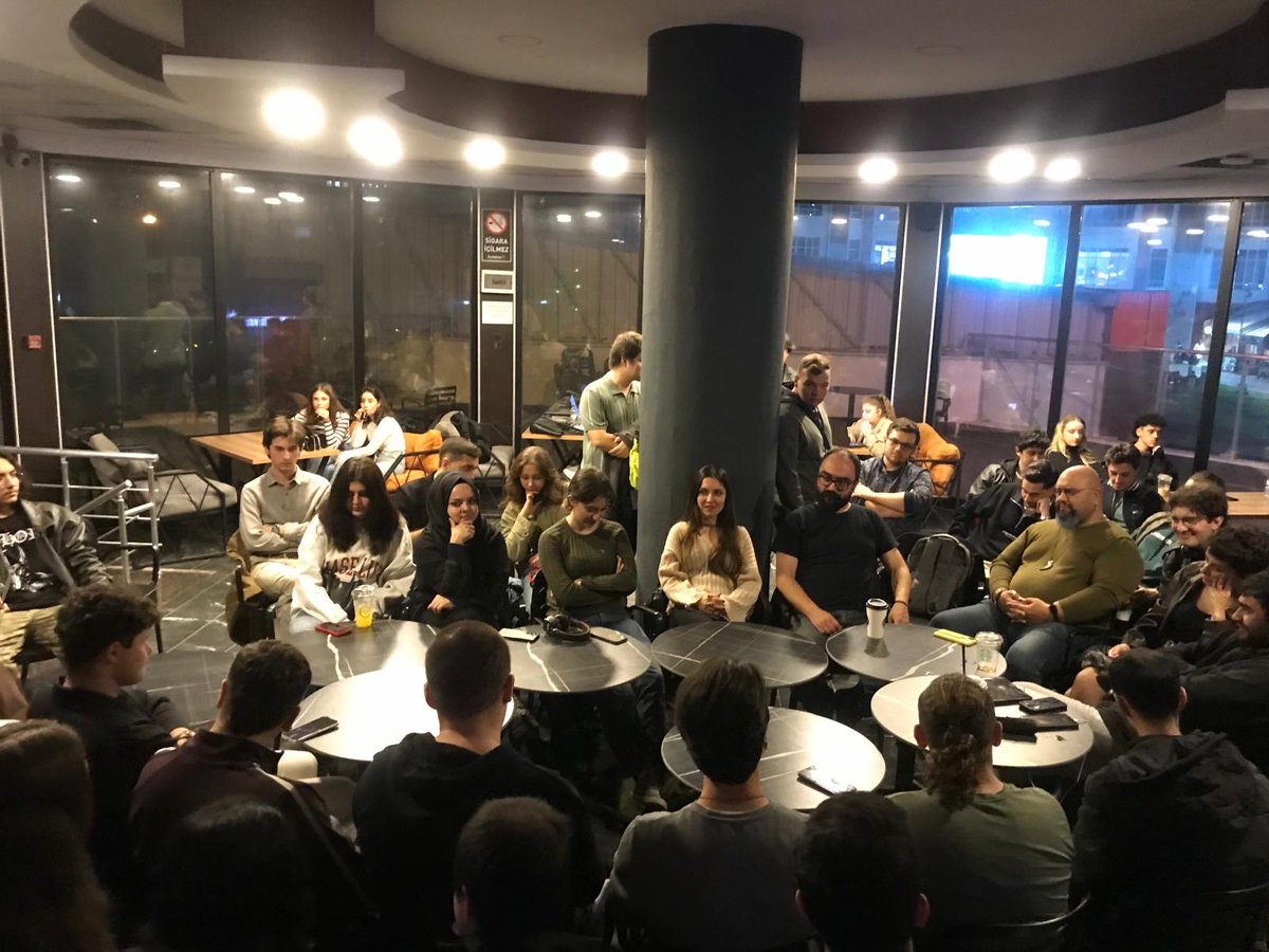 23 Ekim perşembe günü saat 20.00’da gerçekleştirdiğimiz TÜSİT &amp; TÜFBİT ortak tanışma toplantısı etkinliğimize katılım sağlayan herkese çok teşekkür ediyoruz. Etkinliklerde görüşmek dileğiyle..