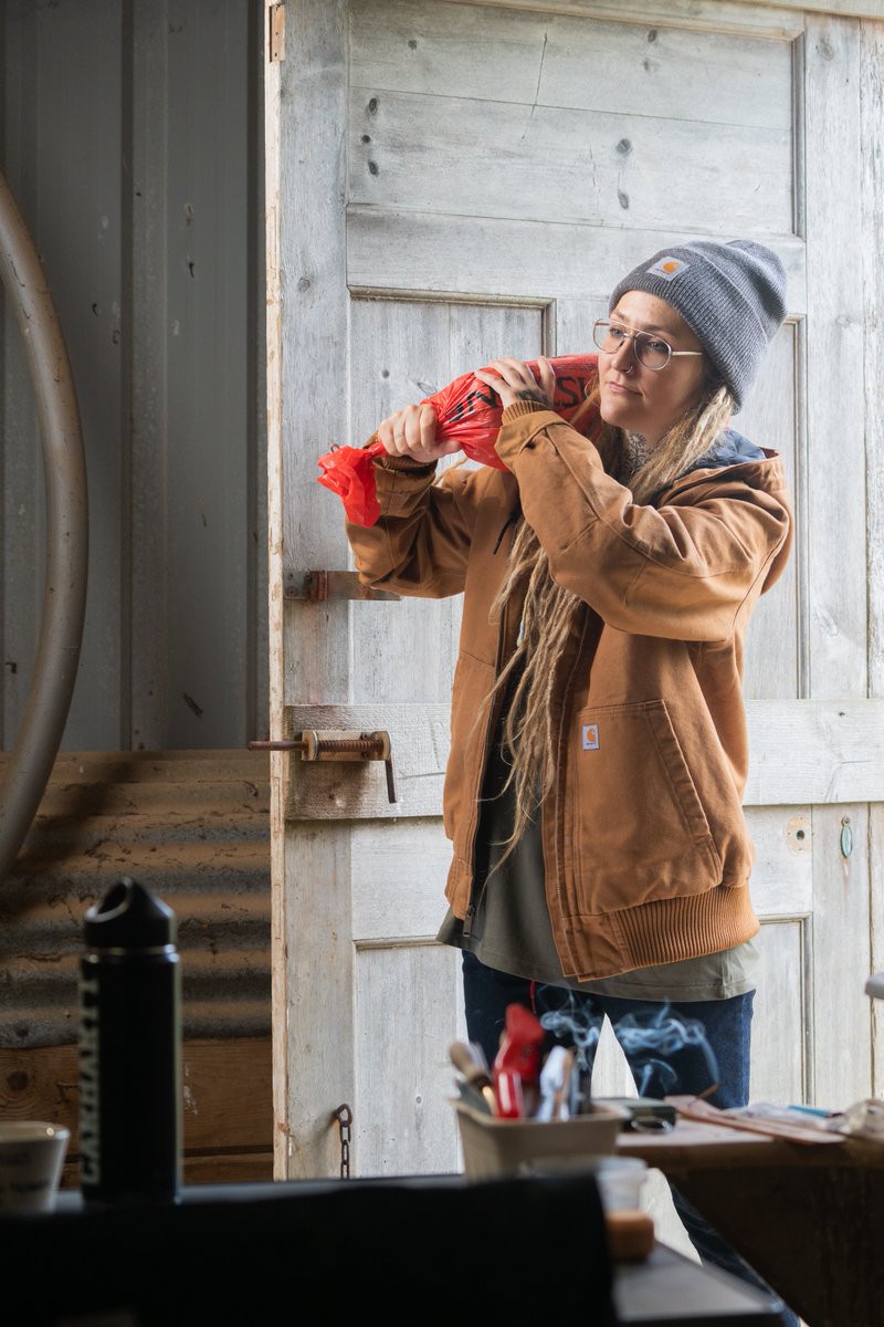 On and off the job. #activejac50

#Carhartt

Ad.