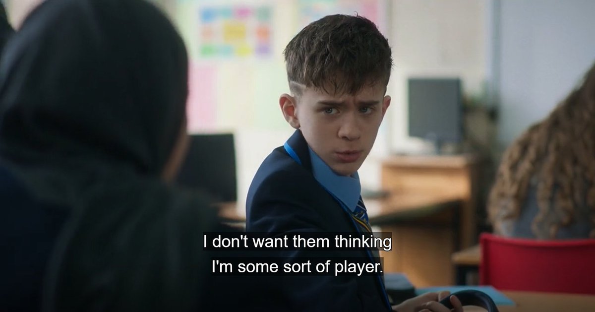 Random TV Screenshots tweet media