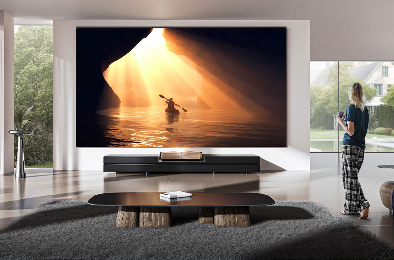 ProjectorCentrl's tweet image. Hisense L9Q 4K Triple Laser UST Projector Review — High brightness, excellent build quality, gamut coverage, accurate color reproduction, substantial audio performance, HDR support, and solid gaming capabilities make it an appealing choice for a Laser TV. projectorcentral.com/epson-lifestud…