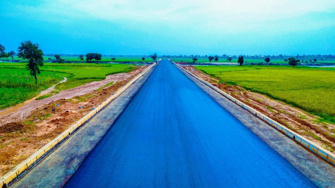 Manasseh (@manasseh447) on Twitter photo Connecting communities, bridging futures.
The 35km Kujama–Gwaraji–Gadar Gayan Asphaltic Road, initiated by Gov. <a href="/ubasanius/">Senator Uba Sani</a> is fast nearing completion; marked by the successful delivery of the 130m span bridge over River Kaduna, linking Chikun and Igabi LGA 
#WorkingForKaduna Connecting communities, bridging futures.
The 35km Kujama–Gwaraji–Gadar Gayan Asphaltic Road, initiated by Gov. <a href="/ubasanius/">Senator Uba Sani</a> is fast nearing completion; marked by the successful delivery of the 130m span bridge over River Kaduna, linking Chikun and Igabi LGA 
#WorkingForKaduna