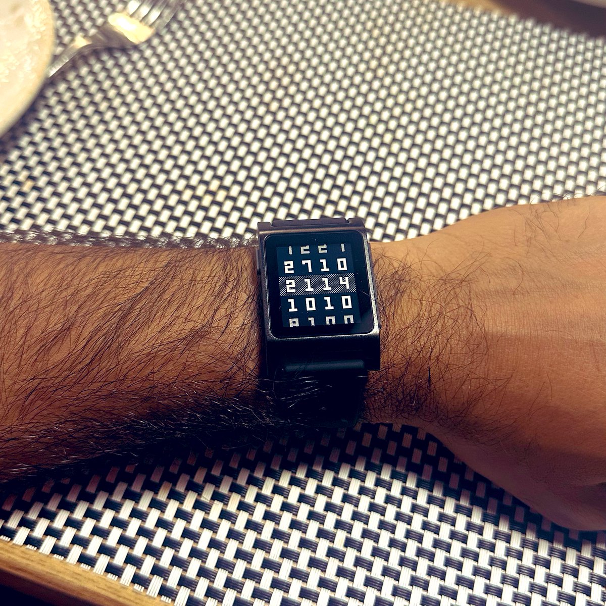 Aravind Balla (@aravindballa) on Twitter photo absolutely loving this <a href="/Pebble/">Pebble</a> 
can’t wait to build faces and apps on this absolutely loving this <a href="/Pebble/">Pebble</a> 
can’t wait to build faces and apps on this