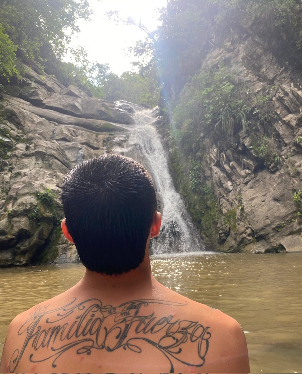 Alex__Monrroy's tweet photo. Unrelax🍃☀️ https://t.co/VNce7VfMe0