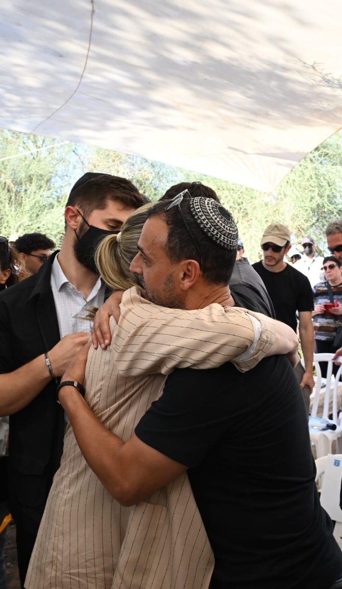 Ruslar yashirin kamera porno kasting Qizlar anuslarini onanizm bilan shugullanishadi