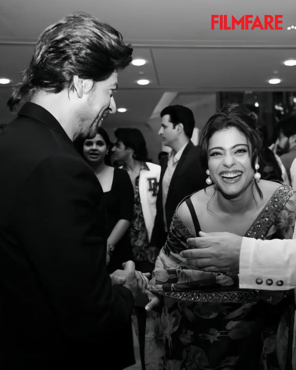 filmfare's tweet photo. Celebrating SRK's 60th with Filmfare! Ft. #Kajol. 🤍

Few friendships in Bollywood are as timeless and pure as that of #ShahRukhKhan and #Kajol. As we near SRK's milestone 60th birthday, here's revisiting Kajol’s heartfelt words about the man behind the magic. 💫

"The nicest part about Shah Rukh is that whenever we meet, there is always so much warmth, so much love. We pick up from we’d left off. There’s no discomfort or awkwardness. Our friendship has lasted so long because of this reason", Kajol shared. 

#Celebs