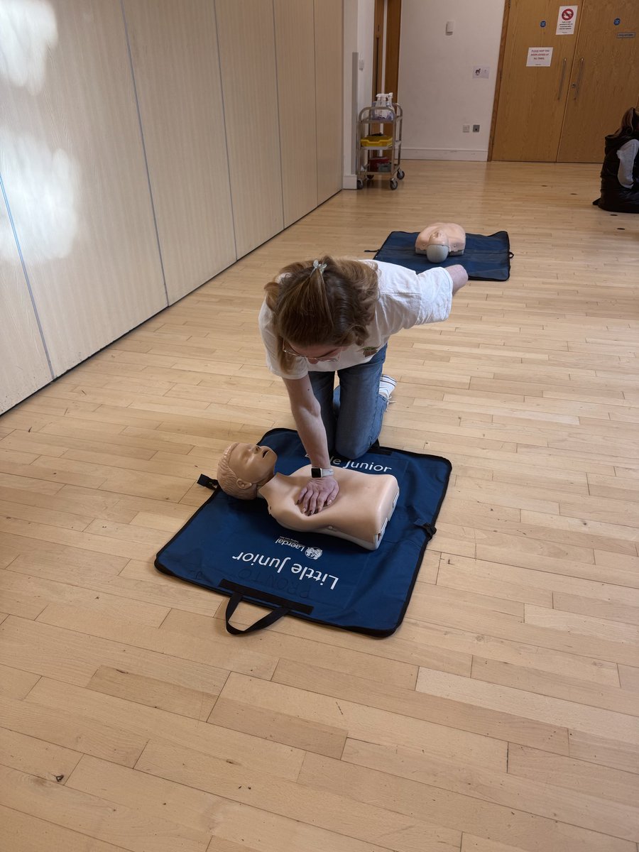 ProntoTraining's tweet image. Congratulations to our school delegates who completed their Emergency First Aid training on Friday with Joanne &amp;amp; Ean. #Cpr #emergencyfirstaid #firstaidschools #prontotraining