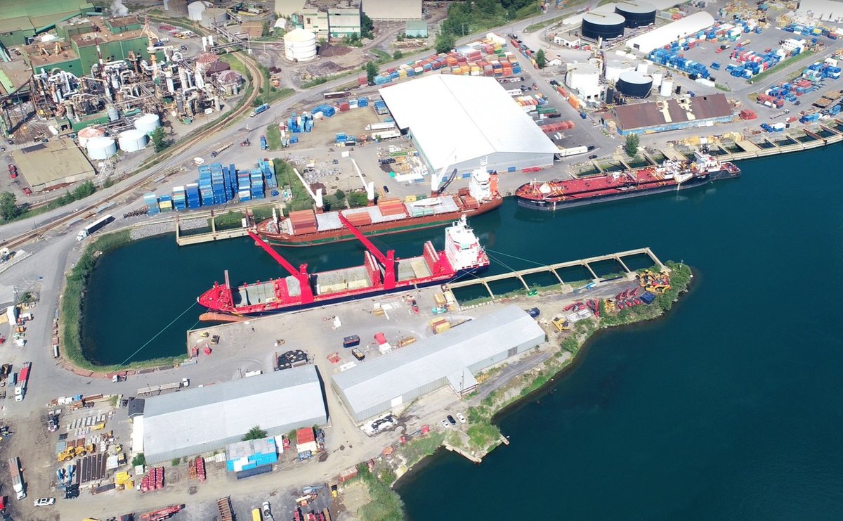 MarineDelivers's tweet photo. #DidYouKnow? ⚓️ 

A recent study shows that if additional CBSA container clearance support was provided to 6 additional Great Lakes-St. Lawrence ports, it would:

✅ generate more than $130 Million in additional income for businesses across Ontario and Quebec each year,
✅ create up to $80 Million in additional tax revenues for governments, and
✅ would pay back any government investment in a matter of months!

Learn more: https://t.co/LNlBC1nFlF

📸: Port of Valleyfield