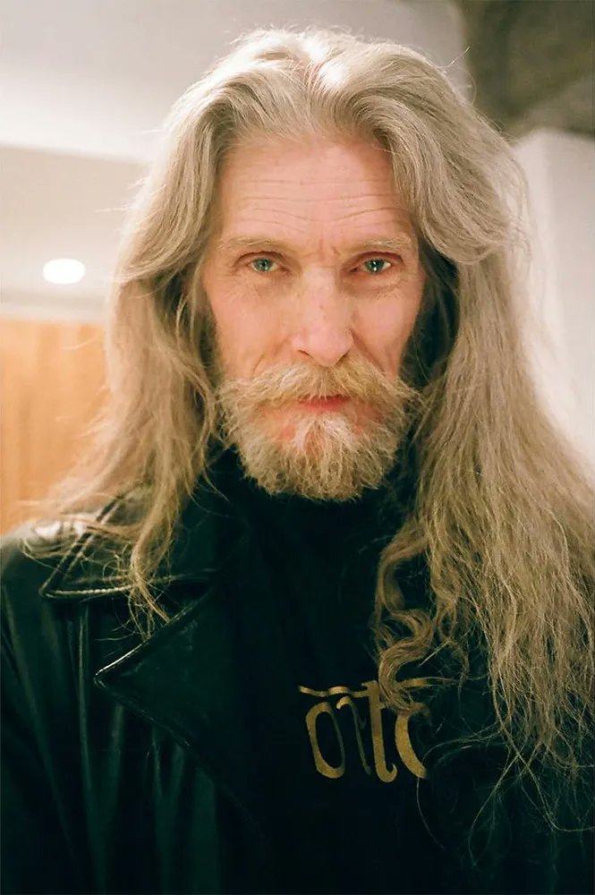 <a href="/js_film_nyc/">Japan Society Film</a> Even in death, you refuse him dignity and respect, equating his whole life to his childhood self being sexualized on camera.
THIS was Bjorn Andresen and this is how he deserves to be remembered