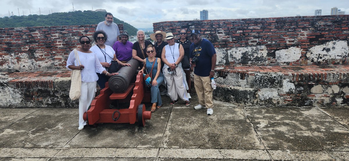 Advantageintl's tweet photo. Advantage International is officially on LINKEDIN!

Follow us for opportunities for your professional and leisure travel, business travel tips, and learn how you can travel the world with like-minded professionals! uhttps://www.linkedin.com/company/advantage-international https://t.co/xDJrMSUnGr