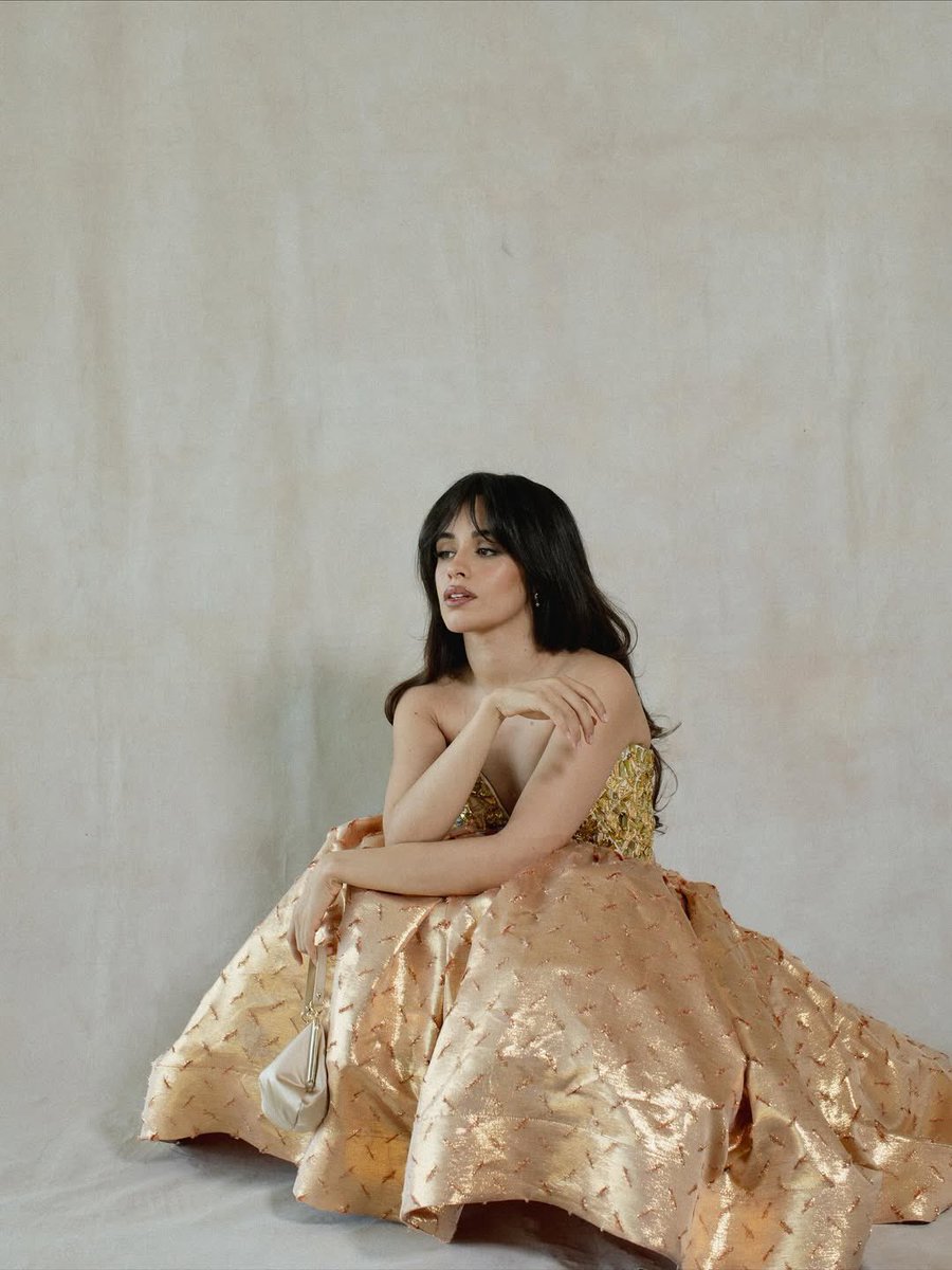 CamilaCabelloBR's tweet image. Camila Cabello x Vogue World