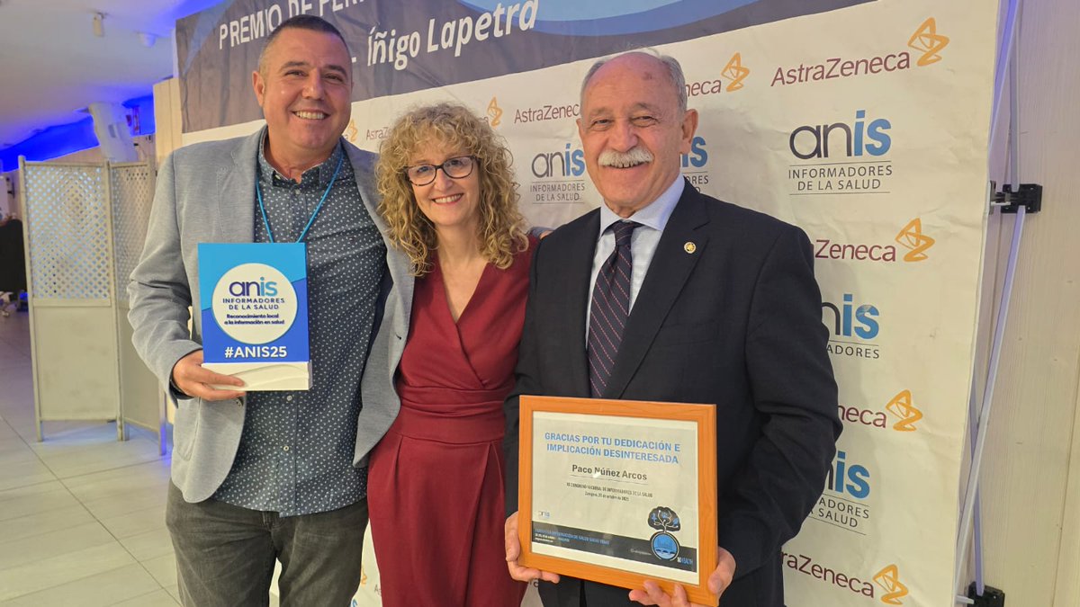 La <a href="/anisalud/">ANIS</a>  ha entregado este año sus premios a Marcos Ruiz, periodista del programa #Ágora de <a href="/aragonradio/">Aragón Radio</a> por su labor en divulgación científica, y a David García, jefe de Comunicación del Hospital General Universitario Gregorio Marañón.