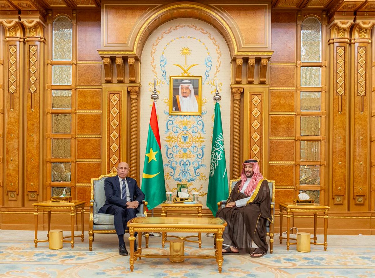 صحيفة مكة (@makkahnp) on Twitter photo #ولي_العهد يلتقي رئيس الجمهورية الإسلامية الموريتانية وذلك على هامش انعقاد مؤتمر #مبادرة_مستقبل_الاستثمار.
#FII9
#صحيفة_مكة #ولي_العهد يلتقي رئيس الجمهورية الإسلامية الموريتانية وذلك على هامش انعقاد مؤتمر #مبادرة_مستقبل_الاستثمار.
#FII9
#صحيفة_مكة