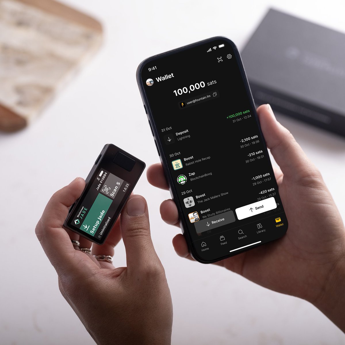 fountain_app's tweet image. Listen to podcasts on Fountain this week and earn free sats, thanks to our friends at @Blockstream.

We&apos;re also giving away 1 x Jade Plus Metal bundle and 100,000 sats. To enter:

1. Follow @BlockstreamJade 
2. Leave your Fountain Lightning Address below

Winner announced 10/31