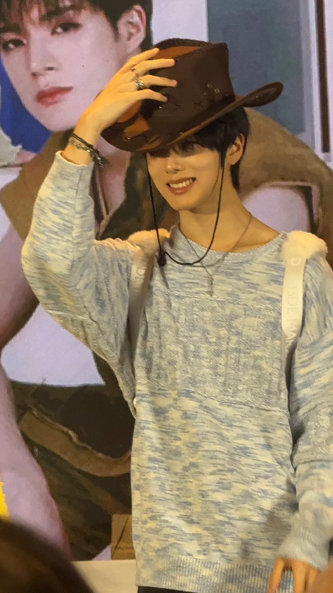 ๐ (@proxysung) on Twitter photo ๐ญ ๐ญ