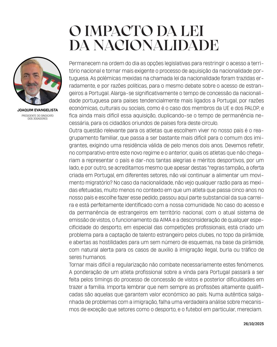 No artigo de opinião desta semana, publicado no <a href="/Record_Portugal/">Record</a> , o presidente do <a href="/sjpf_pt/">Sindicato dos Jogadores</a> , <a href="/joaquim_sjpf/">Joaquim Evangelista</a> , analisa as políticas de acesso dos cidadãos estrangeiros a Portugal e as condições necessárias para adquirir a nacionalidade portuguesa: sjogadores.pt/?pt=news&op=OP…

#Opinião