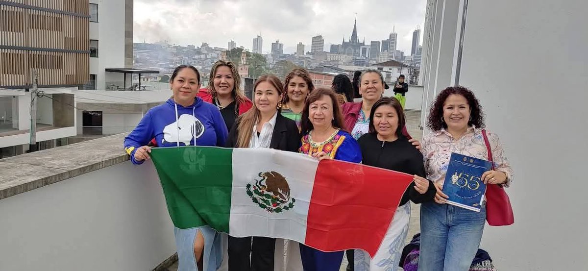 🌎👩‍🏫 #OrgullosamenteNormalista | Docentes de la Escuela Normal Regional de la Montaña  participan en el Congreso Internacional de Cultura Escolar y Prácticas Pedagógicas en la Universidad del Tolima, Colombia. ¡Talento guerrerense que trasciende fronteras!