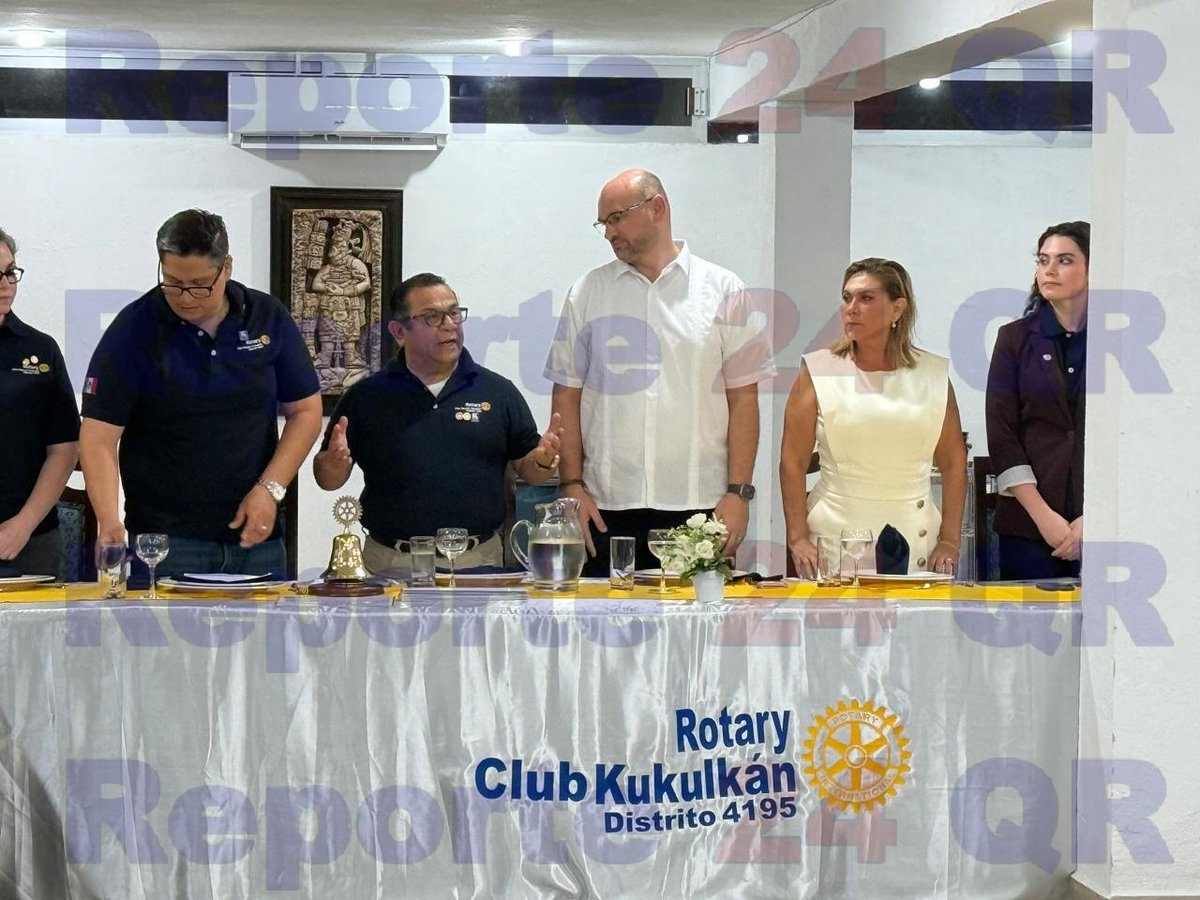 reporte24qr's tweet photo. #Reporte24Qr 
Más jóvenes egresados se integrarían al sector laboral, gracias a iniciativa
 https://t.co/4P2ZVfY2cp https://t.co/Mf6hsQzqOS