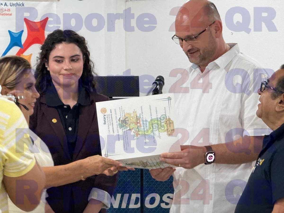 reporte24qr's tweet photo. #Reporte24Qr 
Más jóvenes egresados se integrarían al sector laboral, gracias a iniciativa
 https://t.co/4P2ZVfY2cp https://t.co/Mf6hsQzqOS