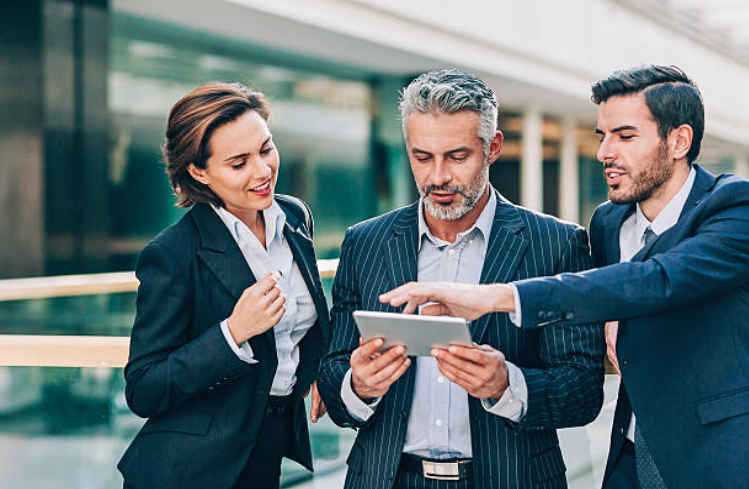 StartaStampede's tweet photo. Social media management allows your business to cultivate a loyal, engaged, and informed community. At Repmentor Media we can help you cultivate brand ambassadors who will advocate for your company. Learn more at https://t.co/PPe1fN8eDC #socialmedia #socialmediamanagement https://t.co/SAwEx8WbBF