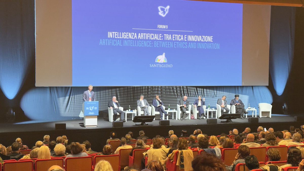 Gianmatteo Manghi, CEO CISCO Italia: non c’è nessuna tecnologia che rappresenti contemporaneamente tanti rischi e tante opportunità. Siamo davvero pronti per l’intelligenza artificiale?
#osarelapace #peaceispossible #AI #etica #dirittiumani 
<a href="/gmanghi/">Gianmatteo Manghi</a> @cisco