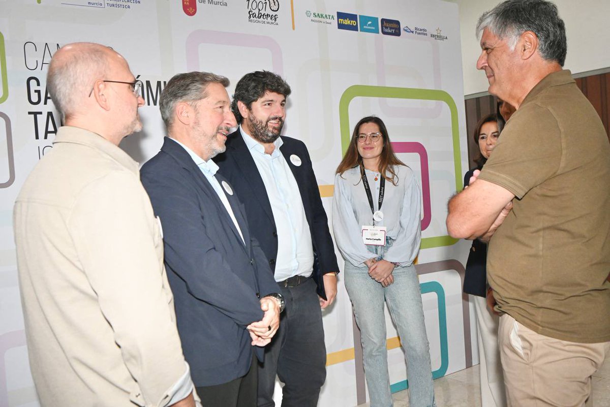 La segunda edición del ‘Campus Gastronómico Talento Joven’ reúne en la #RegióndeMurcia a estudiantes de hostelería de toda España.  

Nuestra tierra se posiciona como destino de calidad y referente en la formación, innovación y excelencia en la gastronómica.