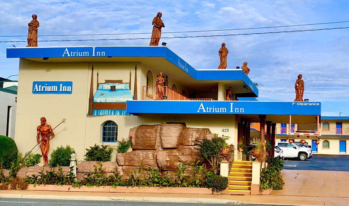 AstroMonkeyOne's tweet image. Behold! The dollar store Parthenon