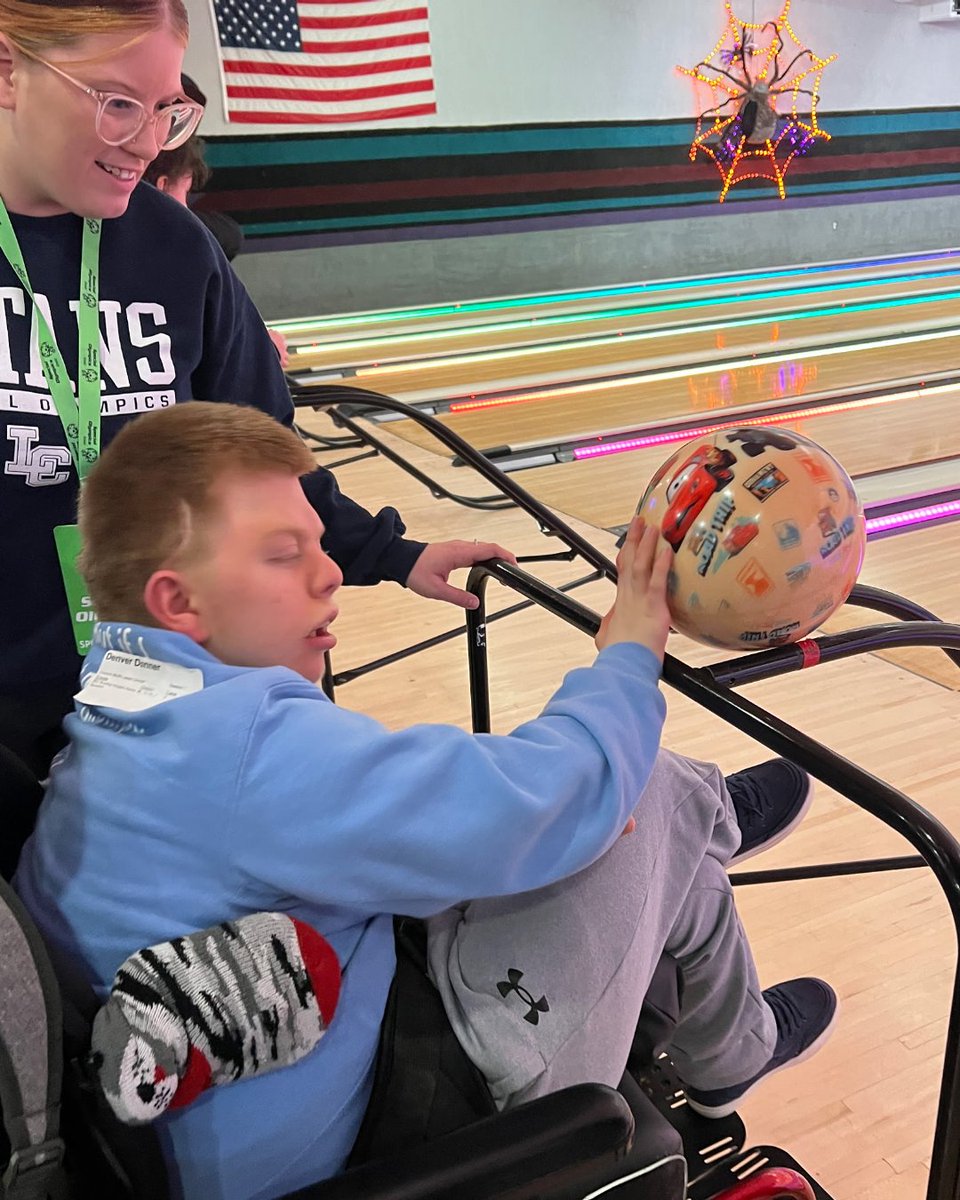 LewisCentralCSD's tweet photo. A big congratulations to our student athletes for their fantastic performance at the Special Olympics Bowling meet last week! 

#InspiringExcellenceLC #LCTitans https://t.co/jlIe8oJ4UX