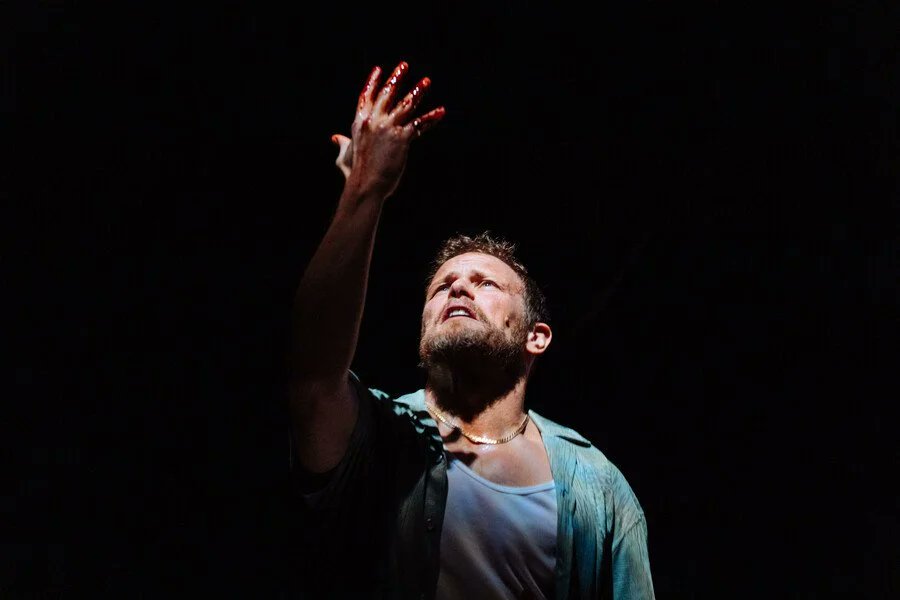 Macbeth at The Other Place, Stratford-upon-Avon Review ★★★★★ : tinyurl.com/mryfzdy3