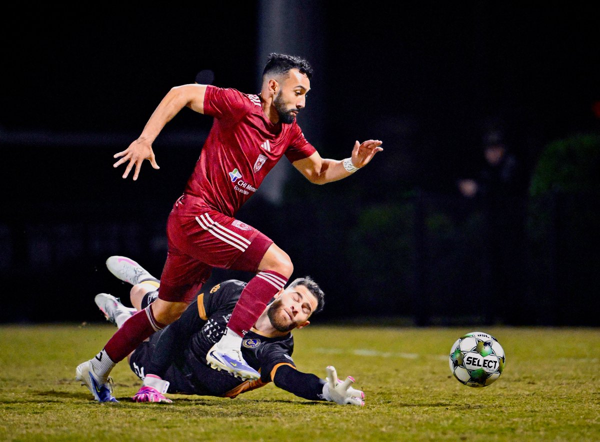 ChattRedWolves's tweet image. One last win in the regular season. One step closer to the goal. ❤️‍🔥

The Den was rocking with a 2–1 win over Westchester! We’re not done yet — see you Saturday, Nov. 1 as we face Portland Hearts of Pine in the playoffs! 🏟️

🎟 chattanoogaredwolves-sc.com/tickets/

#DaleLobos🔴🐺