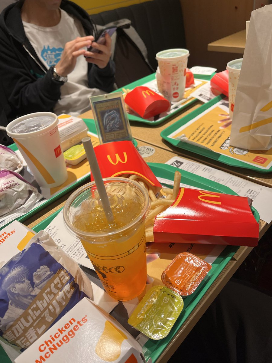 マック(4品)M.L size じゃむ on X