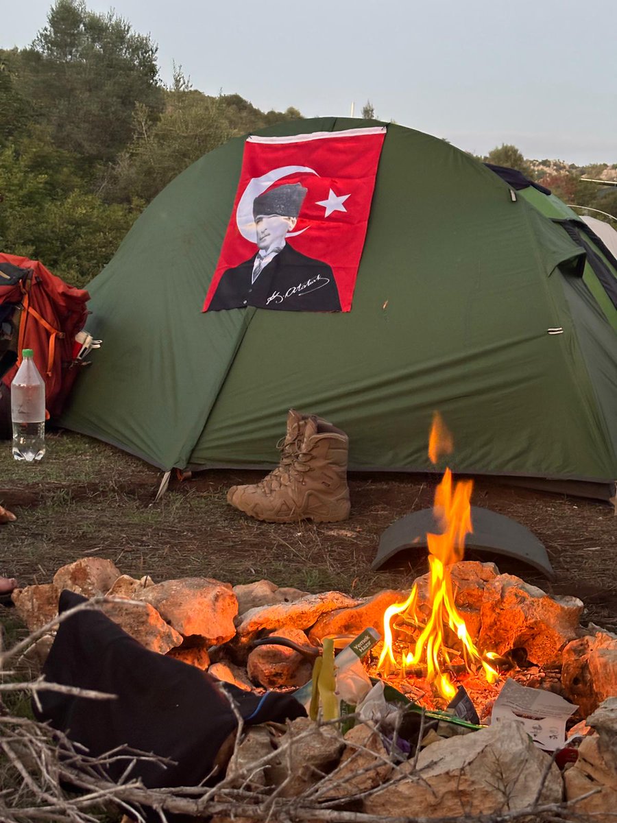 goccayoruk0715's tweet photo. Son günüme kadar
Kalp durana kadar
Aşk mezara kadar
⚔️🇹🇷⚔️
@n_beler https://t.co/fqPPETskNt
