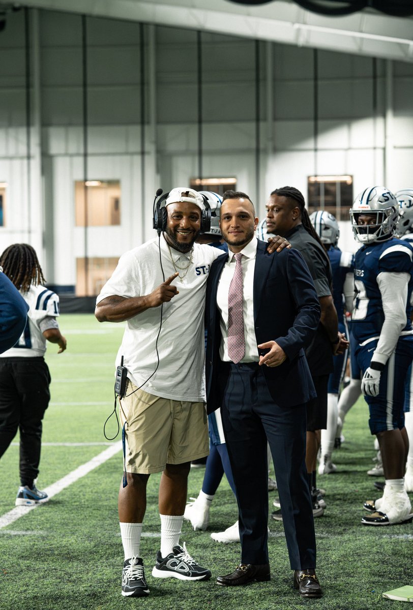 Coach Issa tweet media