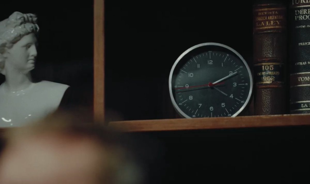 tanbionicaback's tweet photo. Terapia de grupo
El reloj marca 4:11hs
Chano es el último en llegar
Todo este tiempo lo esperaron
Dicen que no importa lo que pasó, sino lo que pasará

Tan Biónica vuelve a sacar música después de 10 años 5 meses y 8 días.
El regreso https://t.co/Ud1FRbWBq2