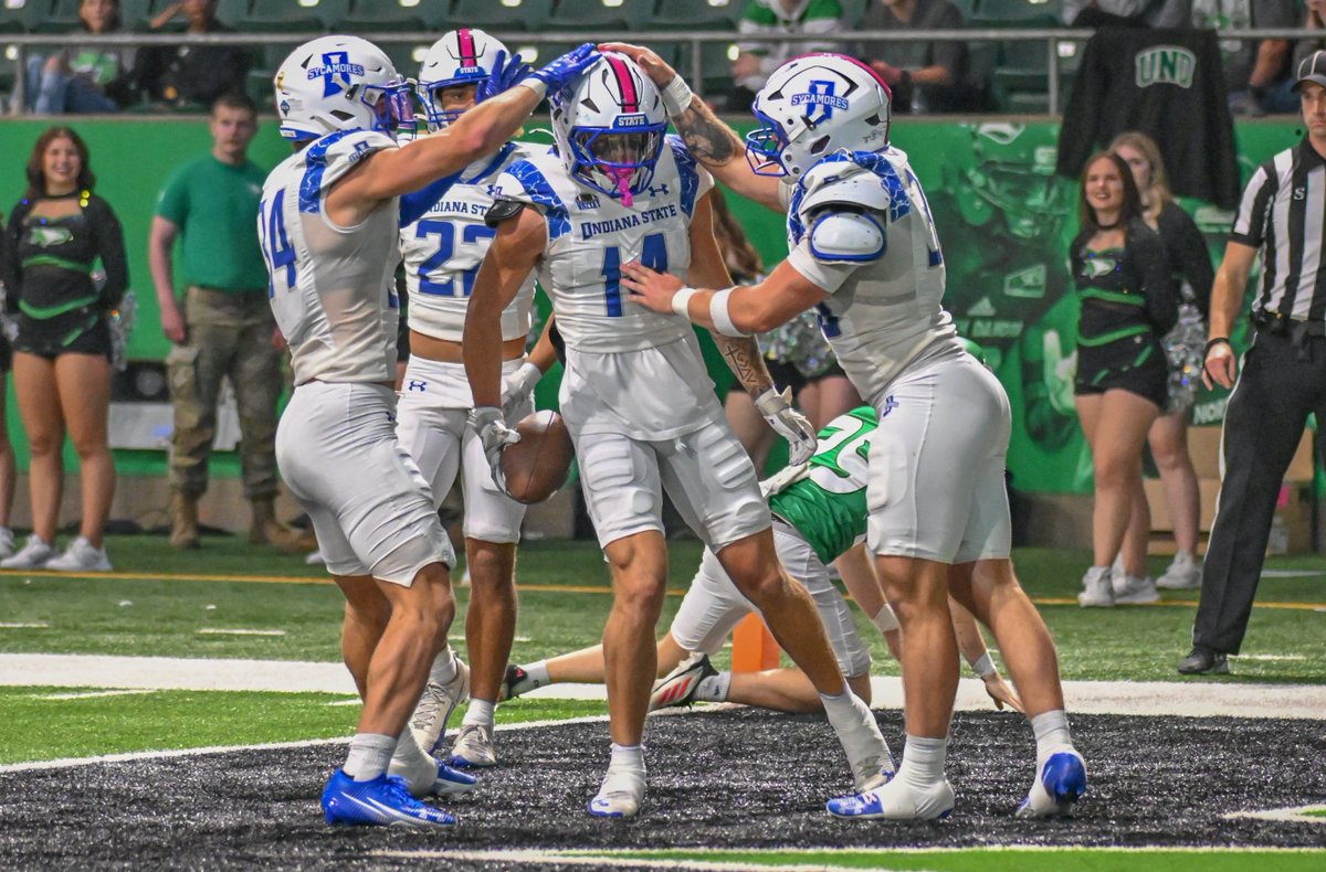 IndStFB's tweet image. Sycamores head to No. 5/4 South Dakota State to continue #MVFC play.

@CmalryMallory, @GonzalesNate48, @wuest_bj joined the media for this week&apos;s press conference.

tinyurl.com/32m6zte6

#MarchOn | #LeaveNoDoubt