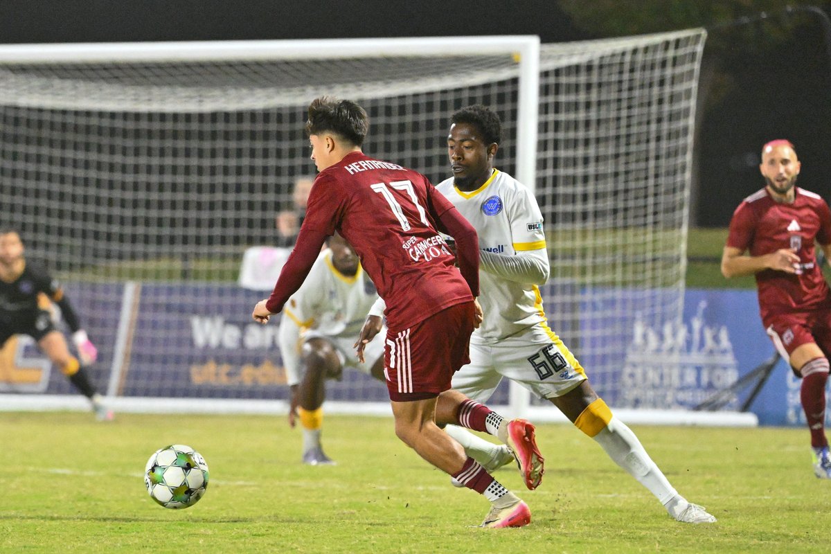 ChattRedWolves's tweet image. One last win in the regular season. One step closer to the goal. ❤️‍🔥

The Den was rocking with a 2–1 win over Westchester! We’re not done yet — see you Saturday, Nov. 1 as we face Portland Hearts of Pine in the playoffs! 🏟️

🎟 chattanoogaredwolves-sc.com/tickets/

#DaleLobos🔴🐺