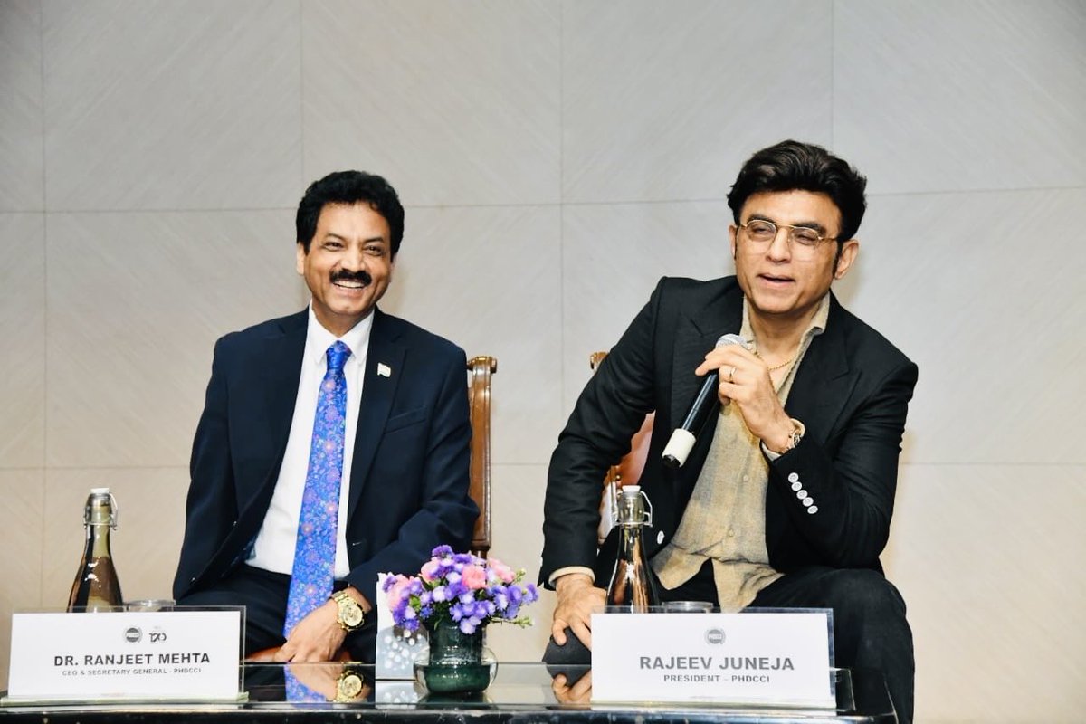 ranjeetmehta's tweet image. PHDCCI welcomes Mr Rajeev Juneja Vice Chairman and Managing Director of Mankind Pharma as President for 2025–26. We remain committed to creating value for our members and driving India’s progress through innovation, collaboration, and growth 
#PHDCCI #Leadership #TrustedPartner…